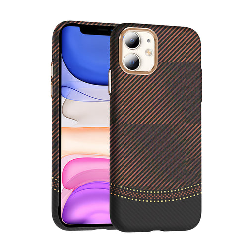 iPhone 11 Kılıf M-safe Şarj Özellikli Karbon Fiber Görünümlü Zore Gros Kılıf - Gold-Siyah